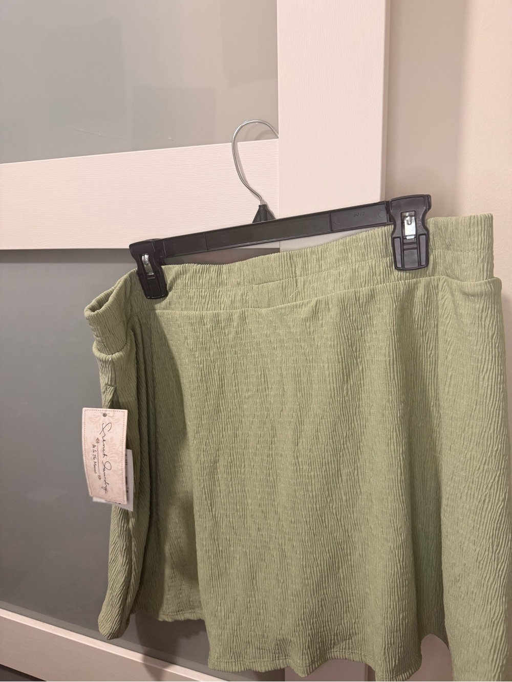 French Connection Sage Green Textured Pull-On Skort with Side Buttons - Picture 3 of 5